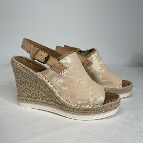 Toms Heels (SB#8) - Picture 4 of 9